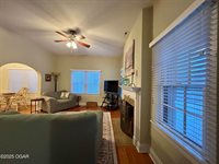 1434 South Main Street, Carthage, MO 64836