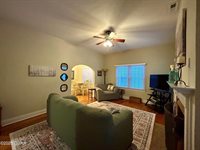 1434 South Main Street, Carthage, MO 64836