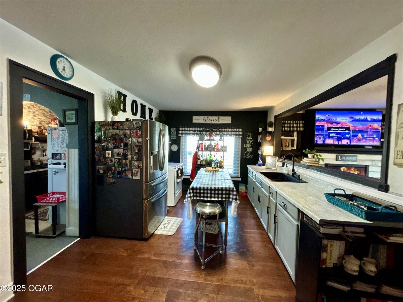 311 East Highland Avenue, Carthage, MO 64836