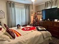 311 East Highland Avenue, Carthage, MO 64836