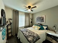 311 East Highland Avenue, Carthage, MO 64836