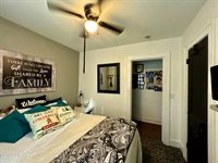 311 East Highland Avenue, Carthage, MO 64836