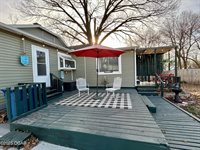 311 East Highland Avenue, Carthage, MO 64836