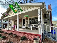 311 East Highland Avenue, Carthage, MO 64836