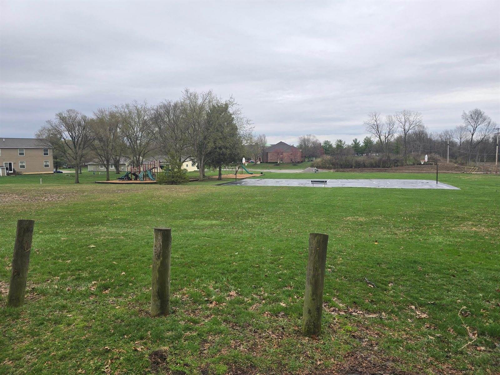 135 Kensington Drive, Delaware, OH 43015