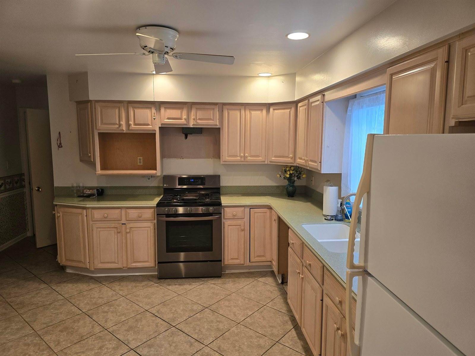 135 Kensington Drive, Delaware, OH 43015