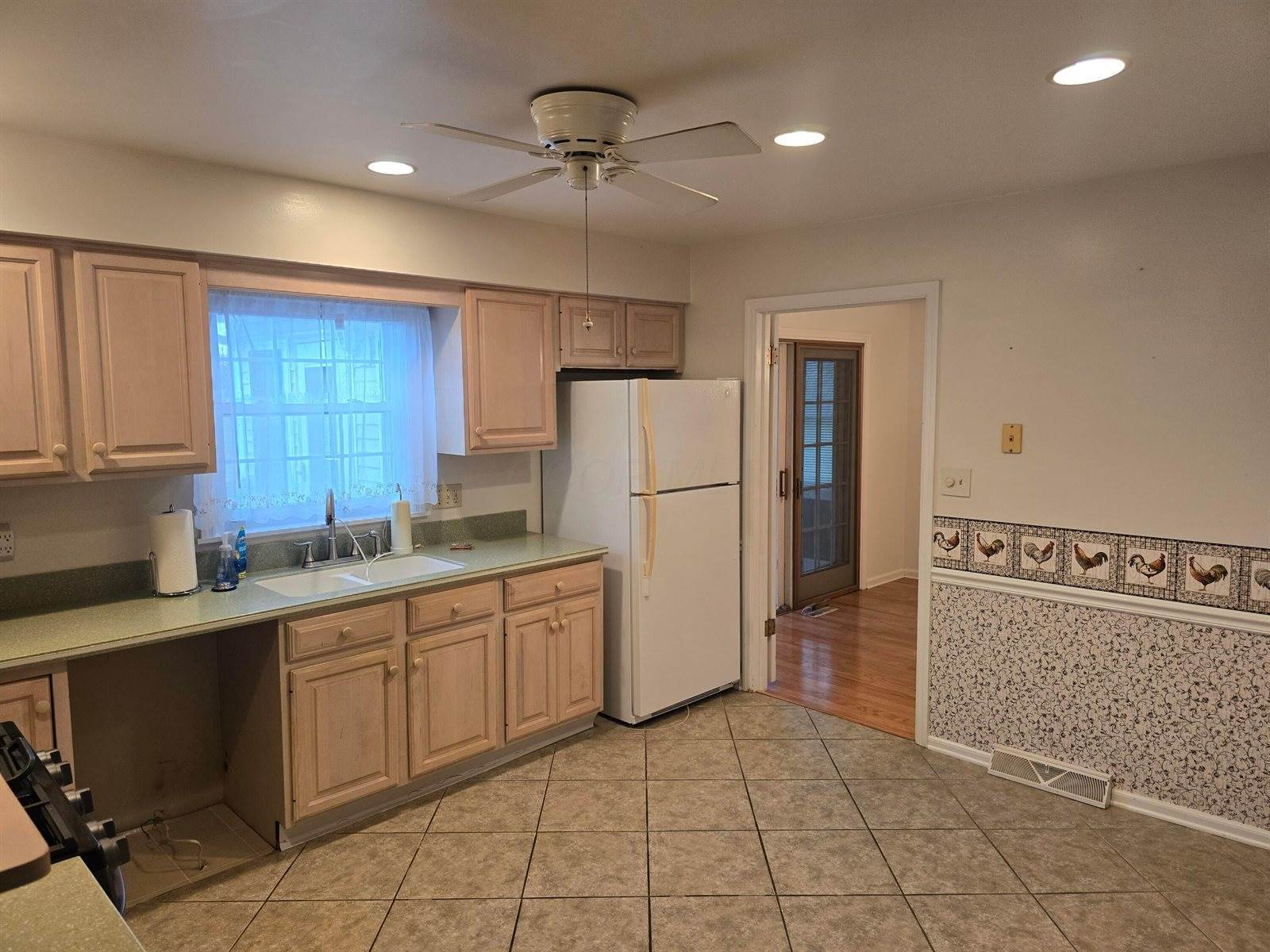 135 Kensington Drive, Delaware, OH 43015