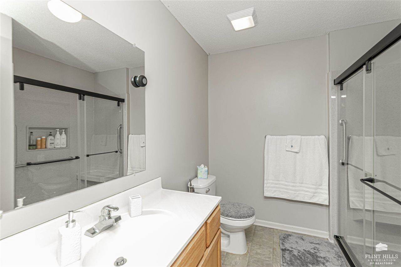 915 Whitetail Court, Junction City, KS 66441