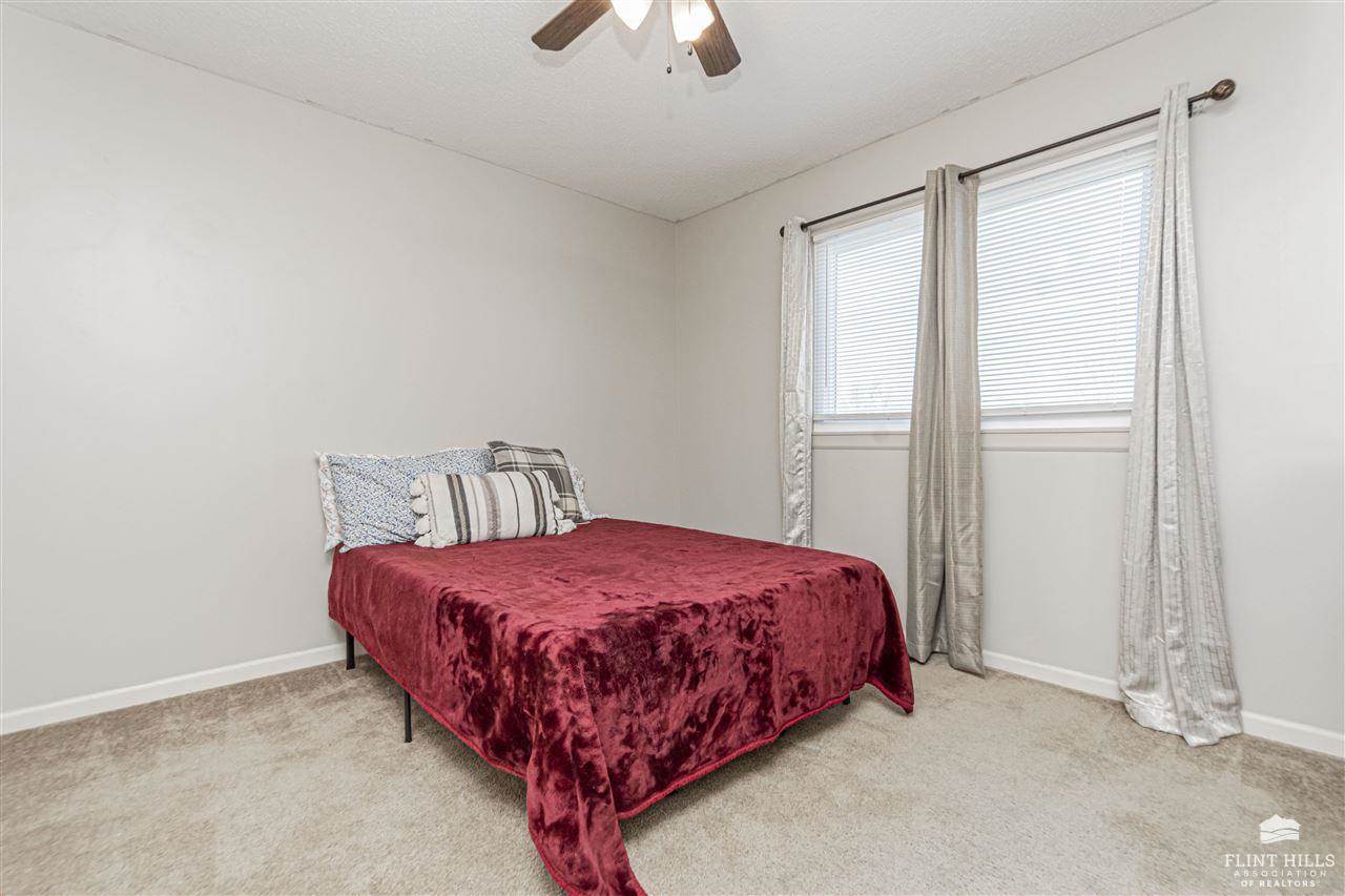 915 Whitetail Court, Junction City, KS 66441