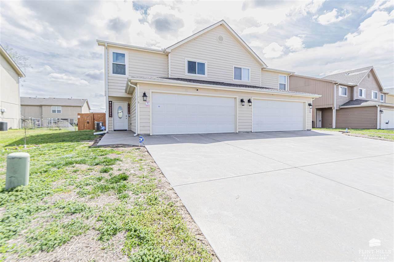 915 Whitetail Court, Junction City, KS 66441