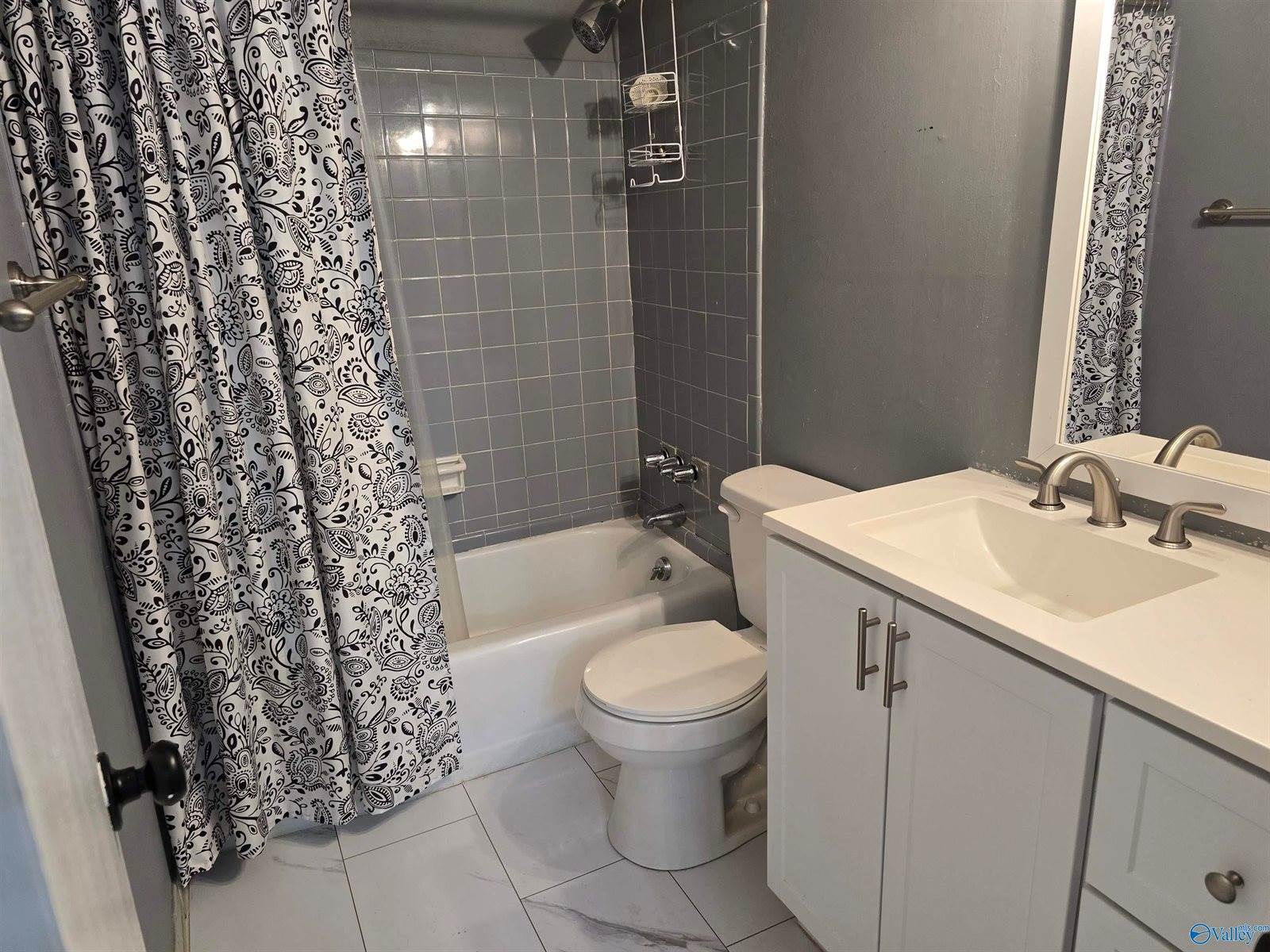 2014 Colony Drive, Huntsville, AL 35802