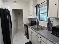 2014 Colony Drive, Huntsville, AL 35802