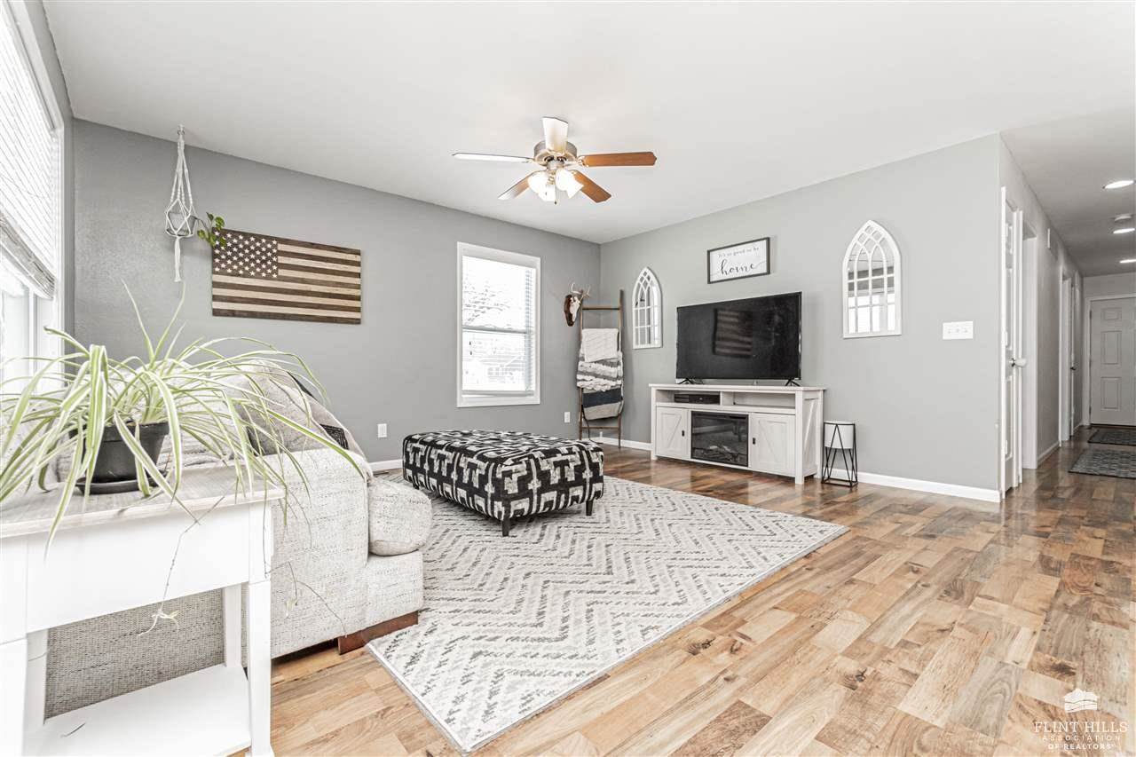 321 West 13th Street, Junction City, KS 66441