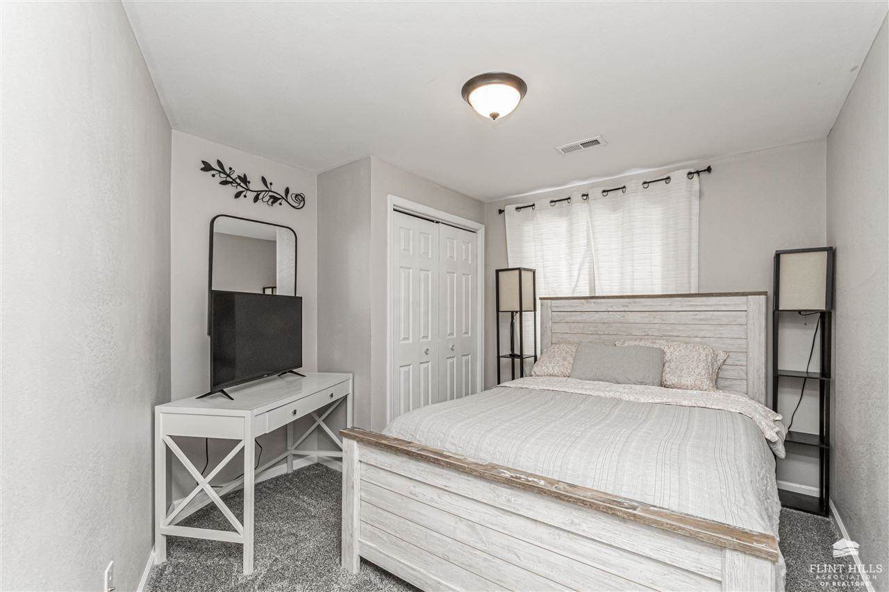 321 West 13th Street, Junction City, KS 66441