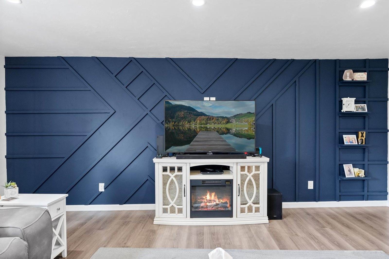 682 Latigo Lane, Bigfork, MT 59911