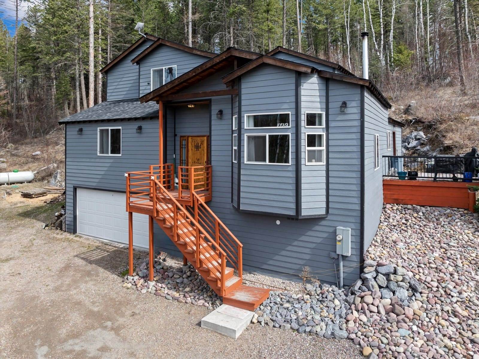 682 Latigo Lane, Bigfork, MT 59911