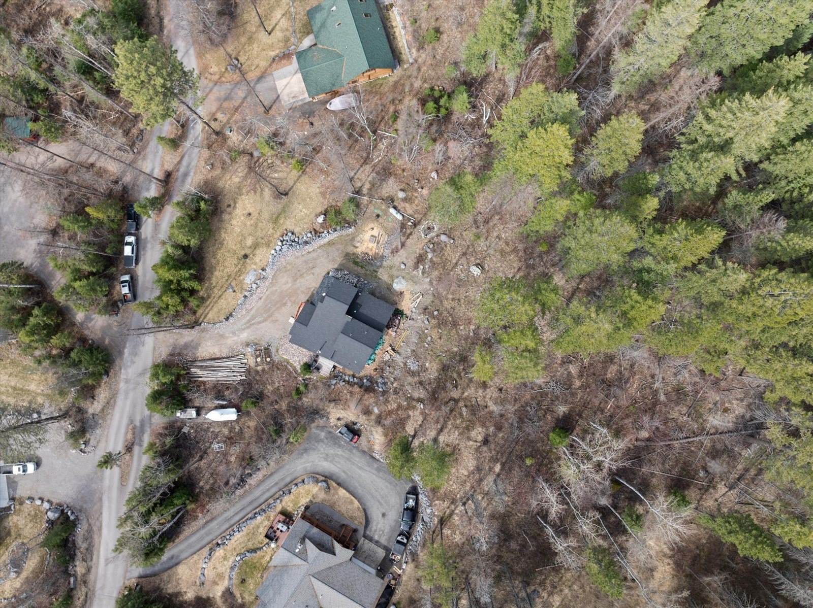 682 Latigo Lane, Bigfork, MT 59911