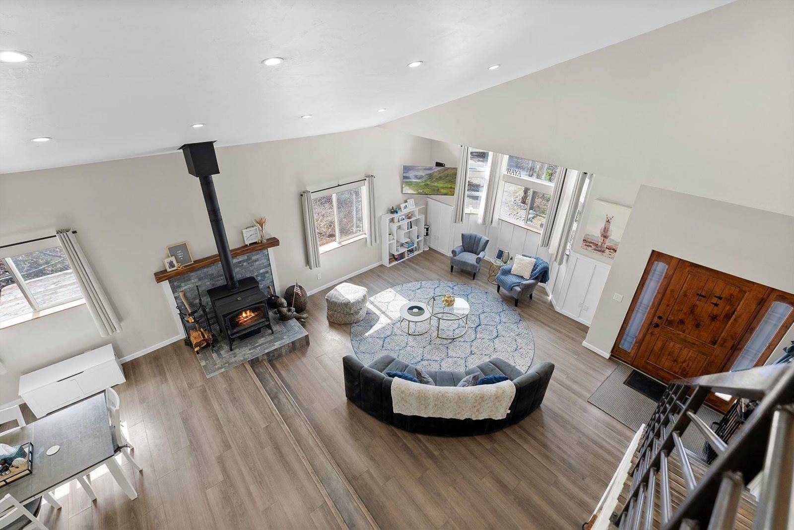 682 Latigo Lane, Bigfork, MT 59911