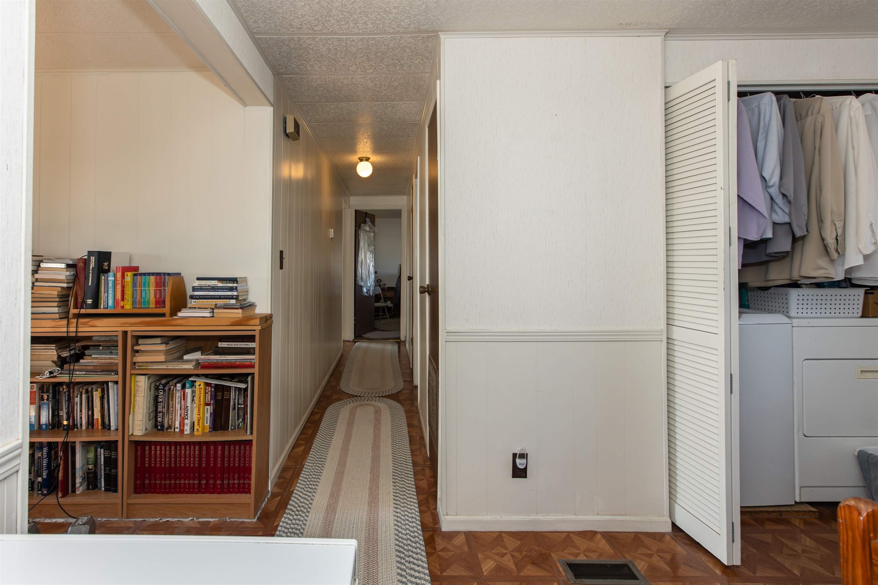 6477 N Road N, Ulysses, KS 67880