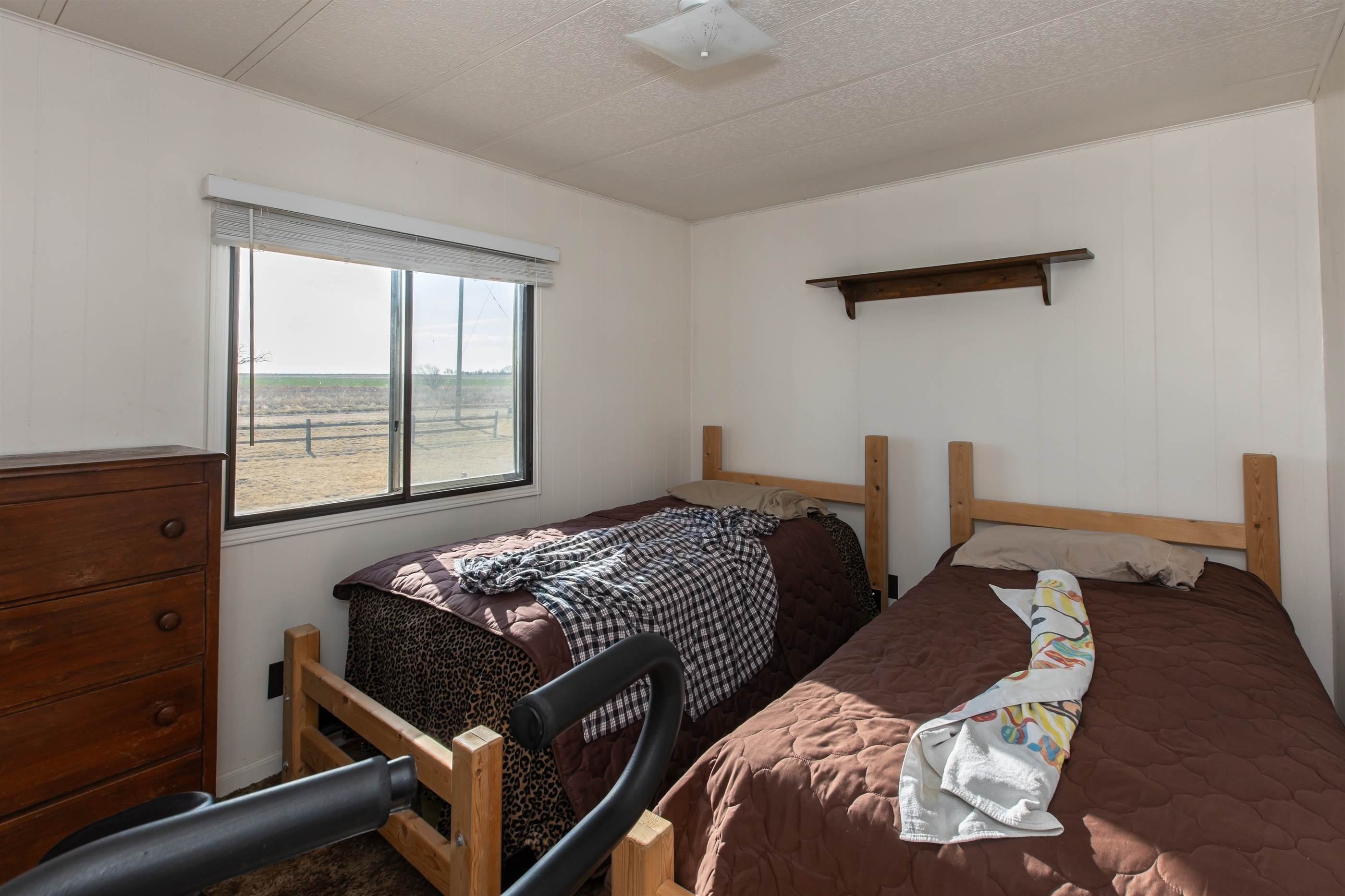 6477 N Road N, Ulysses, KS 67880