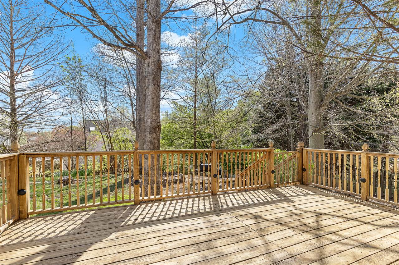 9 Jade Dr, Fredericksburg, VA 22406