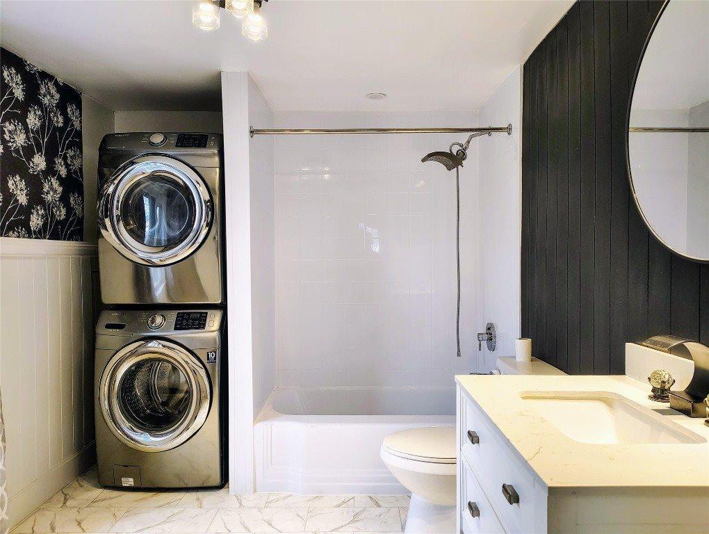 223 Madison Avenue, Endicott, NY 13760