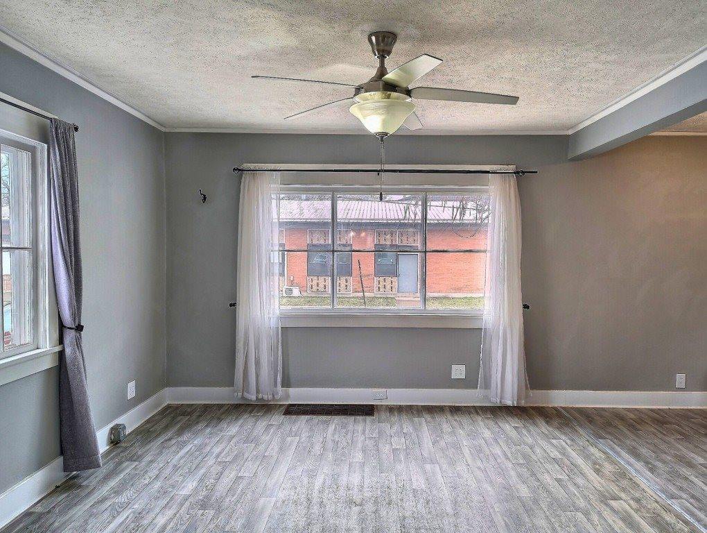 223 Madison Avenue, Endicott, NY 13760