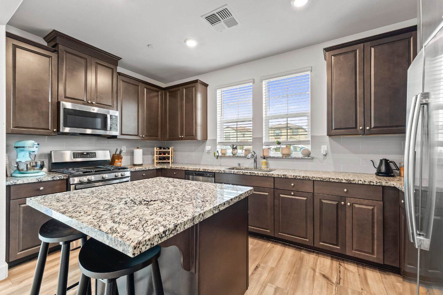 7908 Titan Drive, Antelope, CA 95843