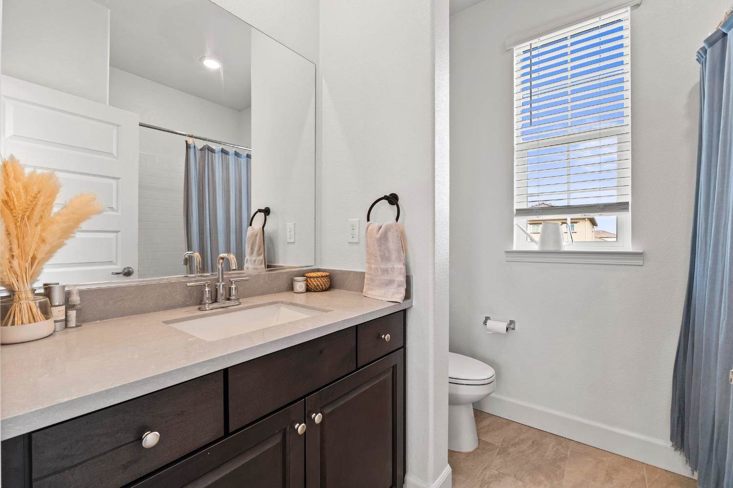 7908 Titan Drive, Antelope, CA 95843