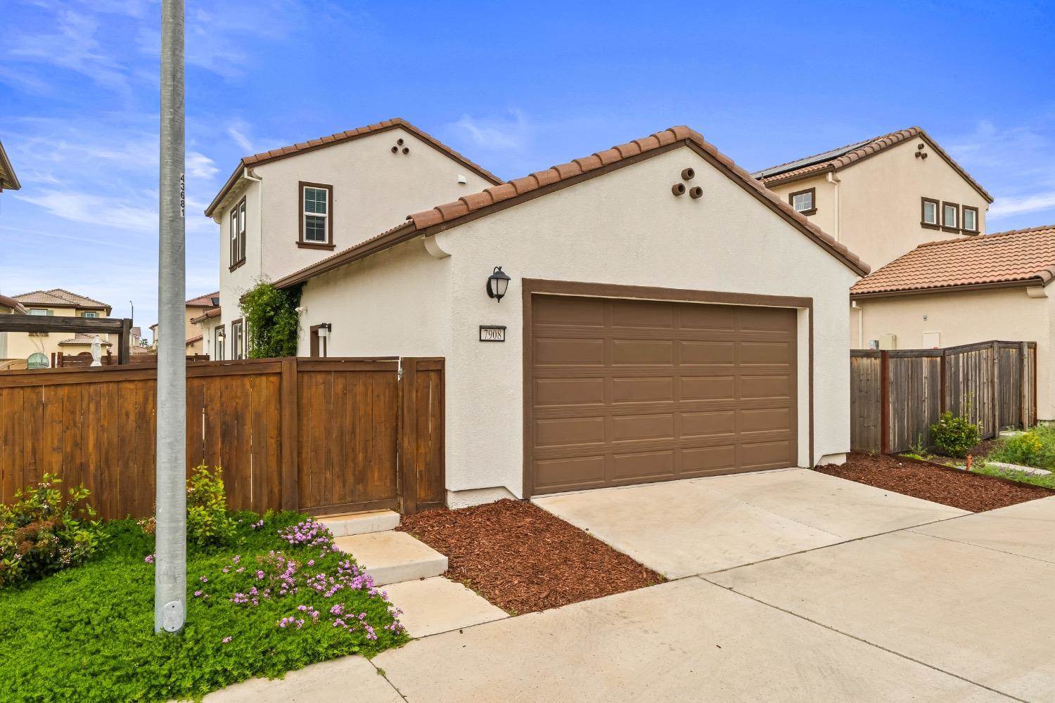 7908 Titan Drive, Antelope, CA 95843