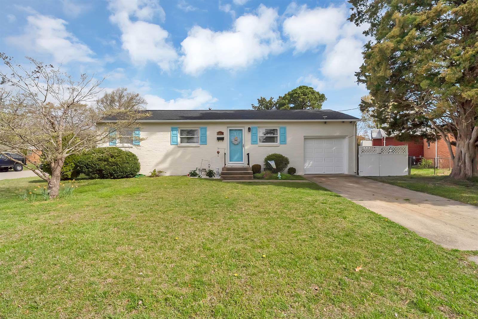 461 Duchess Court, Hampton, VA 23669