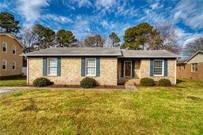 1447 Lake Forest Drive, Portsmouth, VA 23701