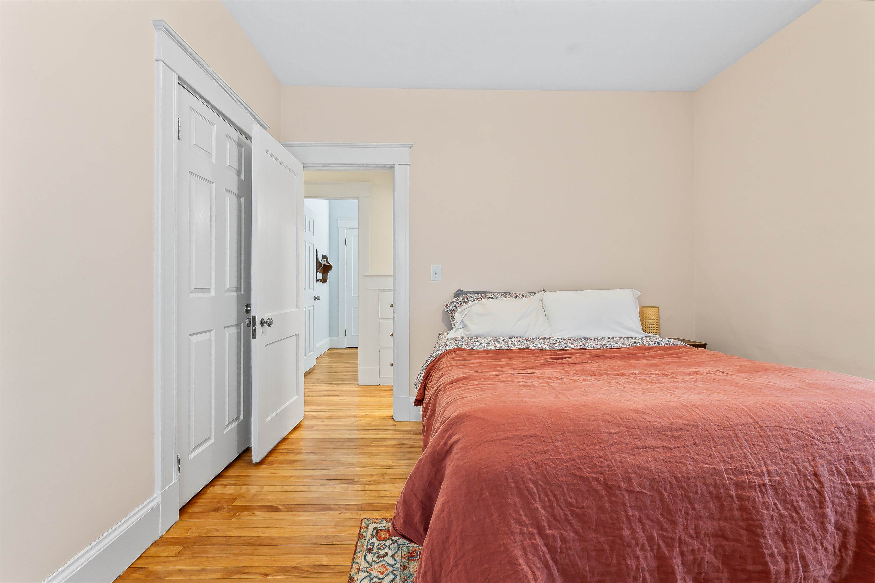 400 College Street, Lewiston, ME 04240
