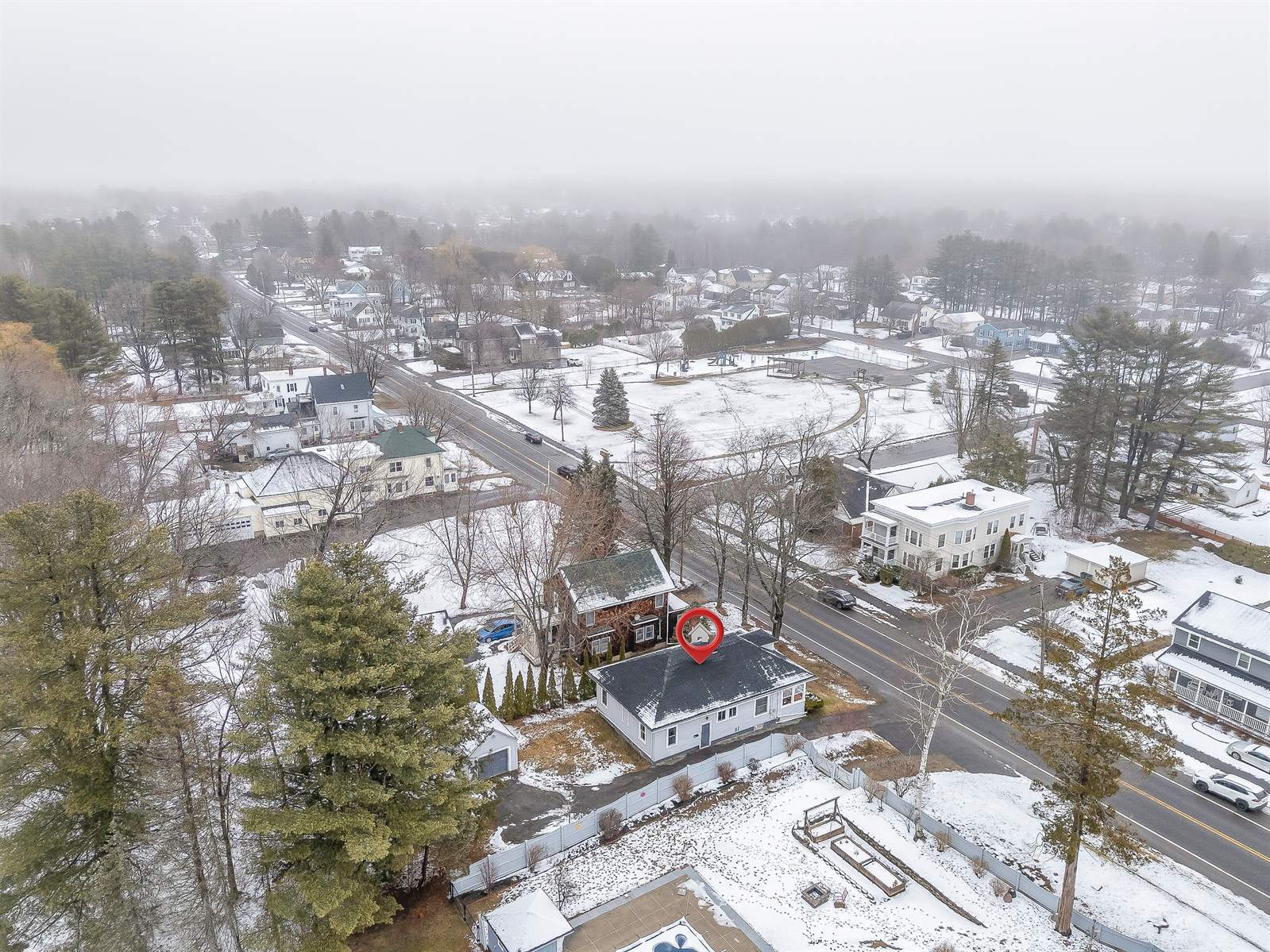 400 College Street, Lewiston, ME 04240