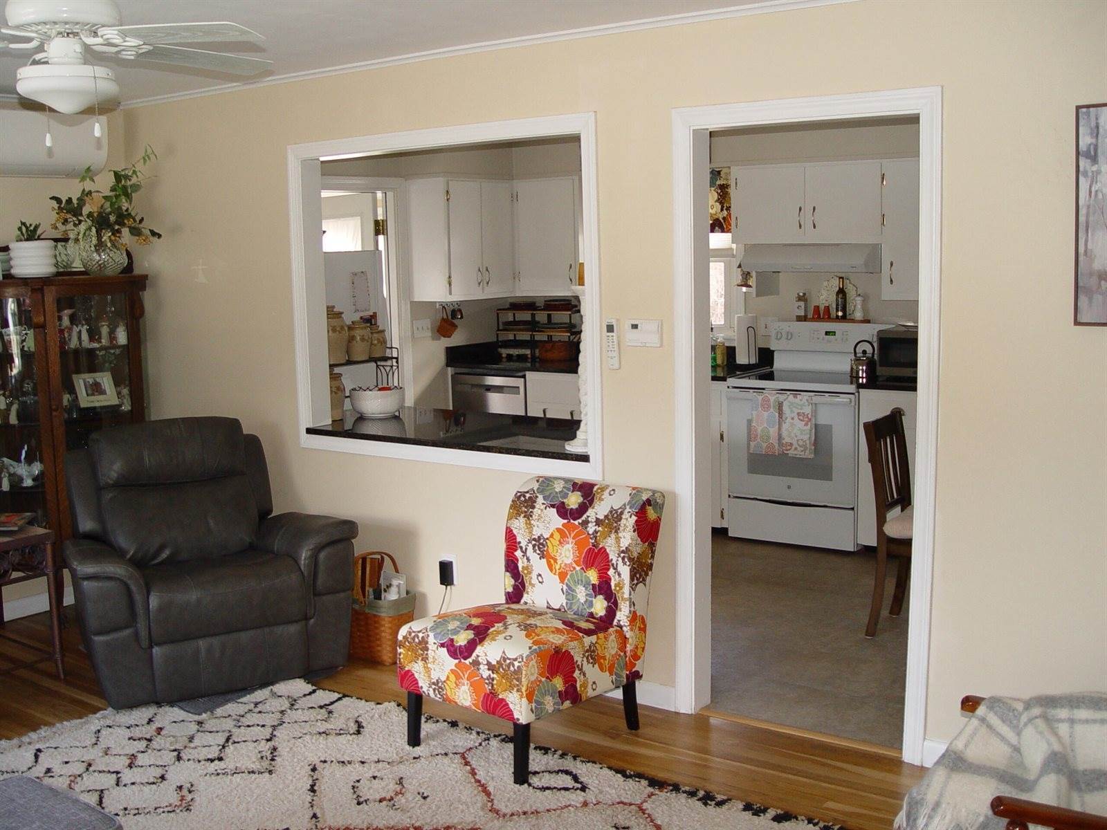 24 Arbor Drive, Veazie, ME 04401