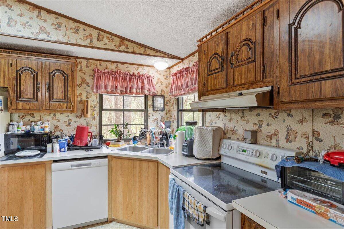 1104 Cattleman Circle, Garner, NC 27529