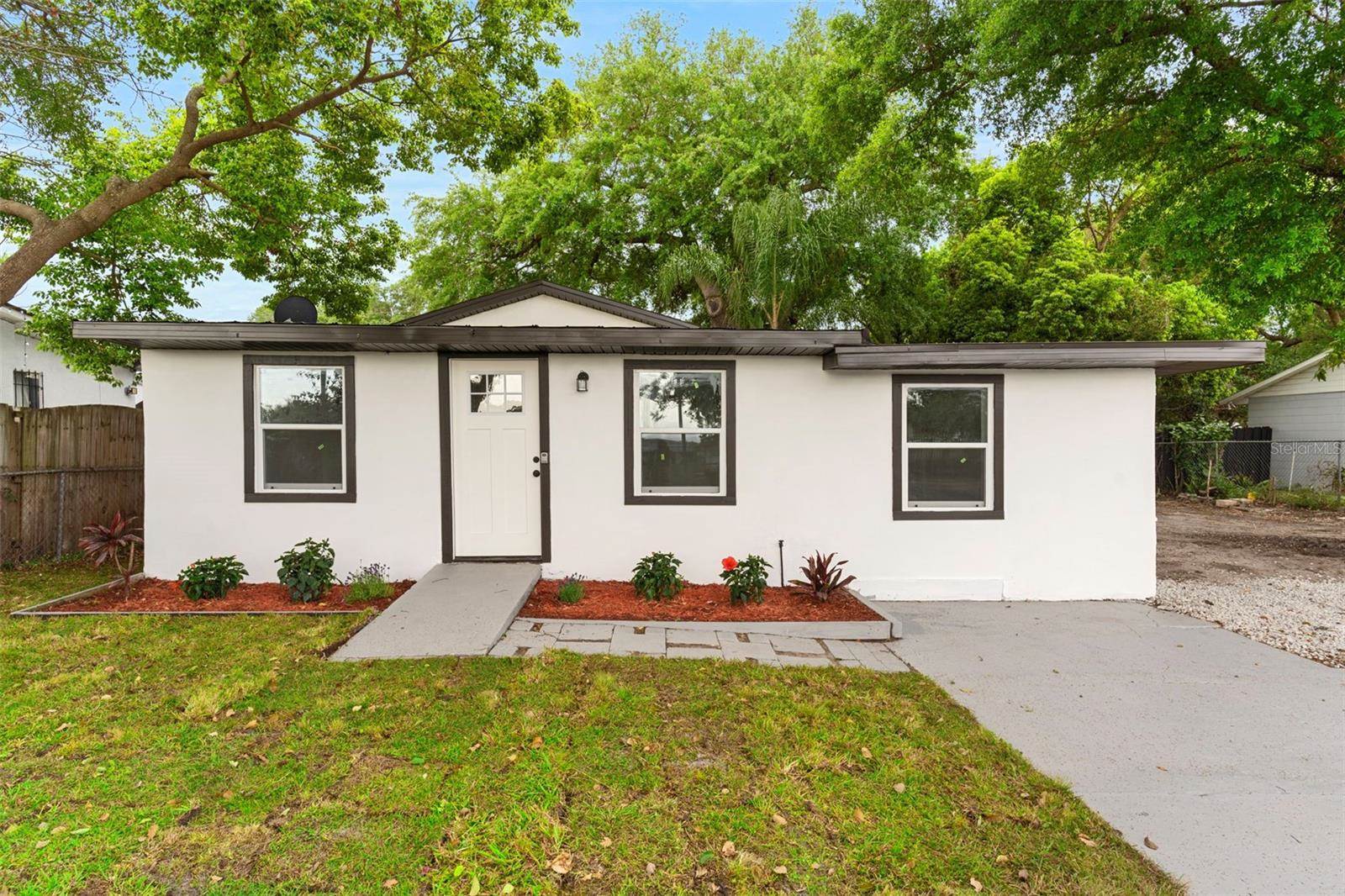 760 South Park Avenue, Winter Garden, FL 34787