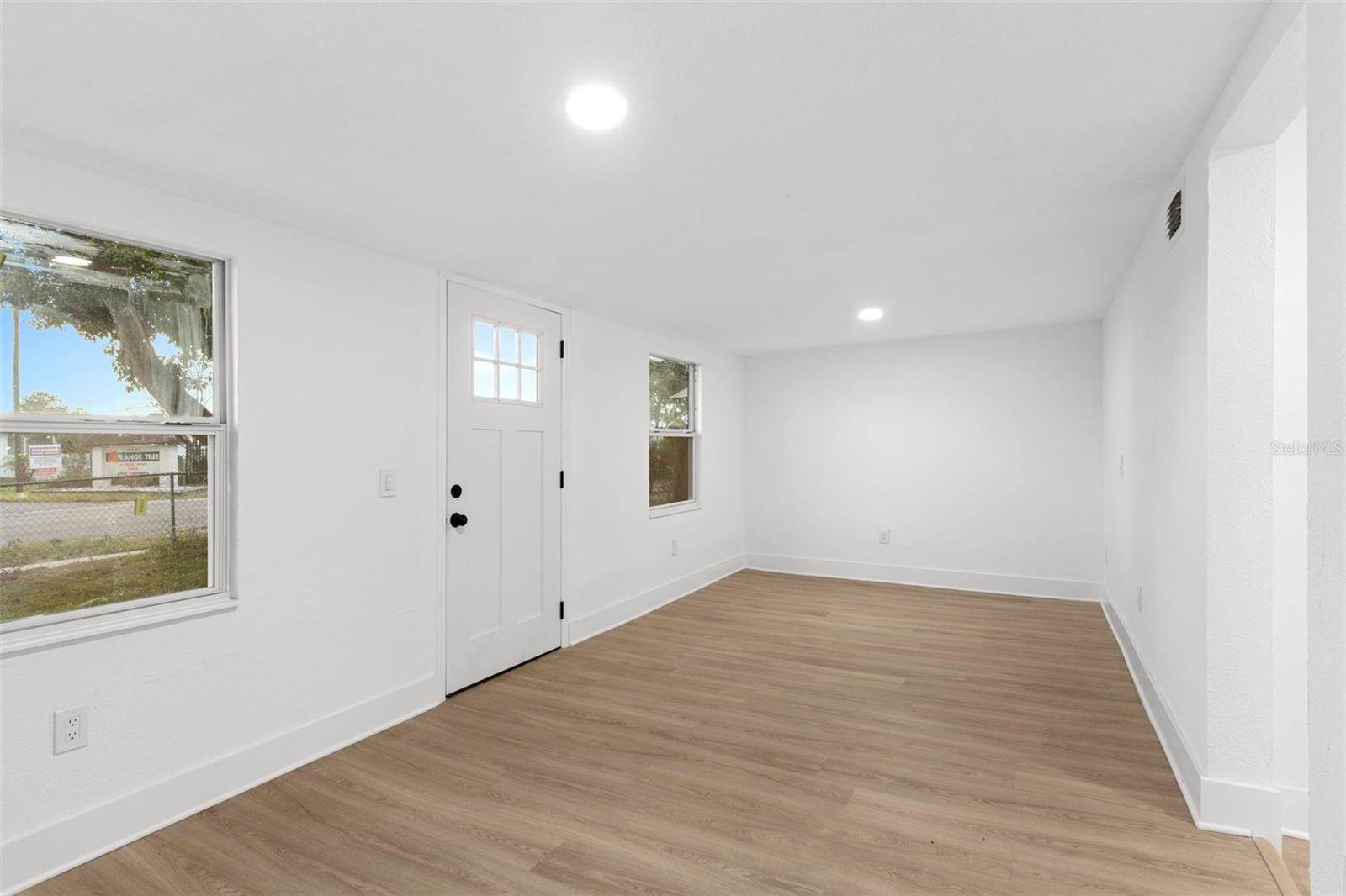 760 South Park Avenue, Winter Garden, FL 34787