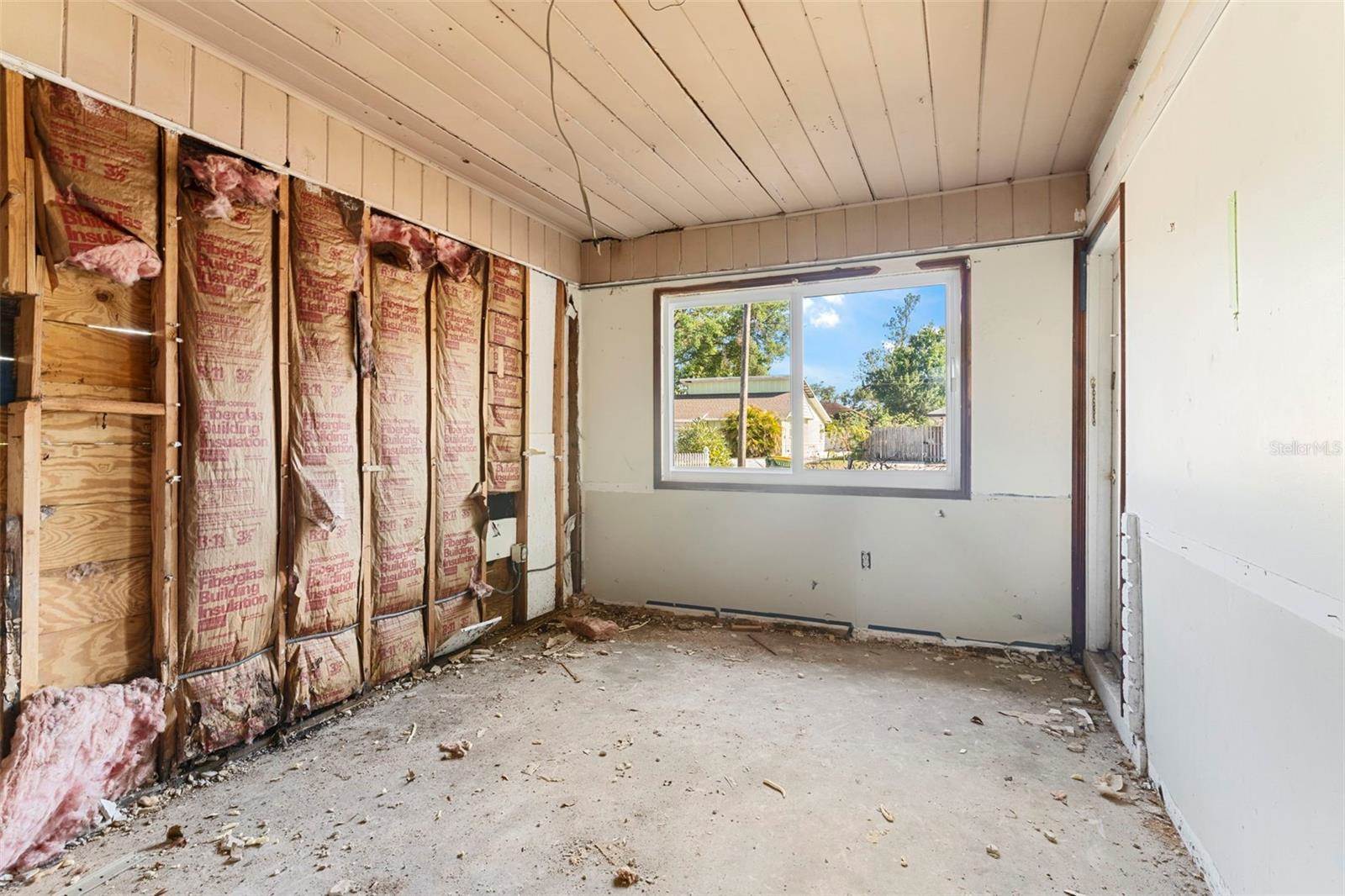 2677 Martin Street, Sarasota, FL 34237