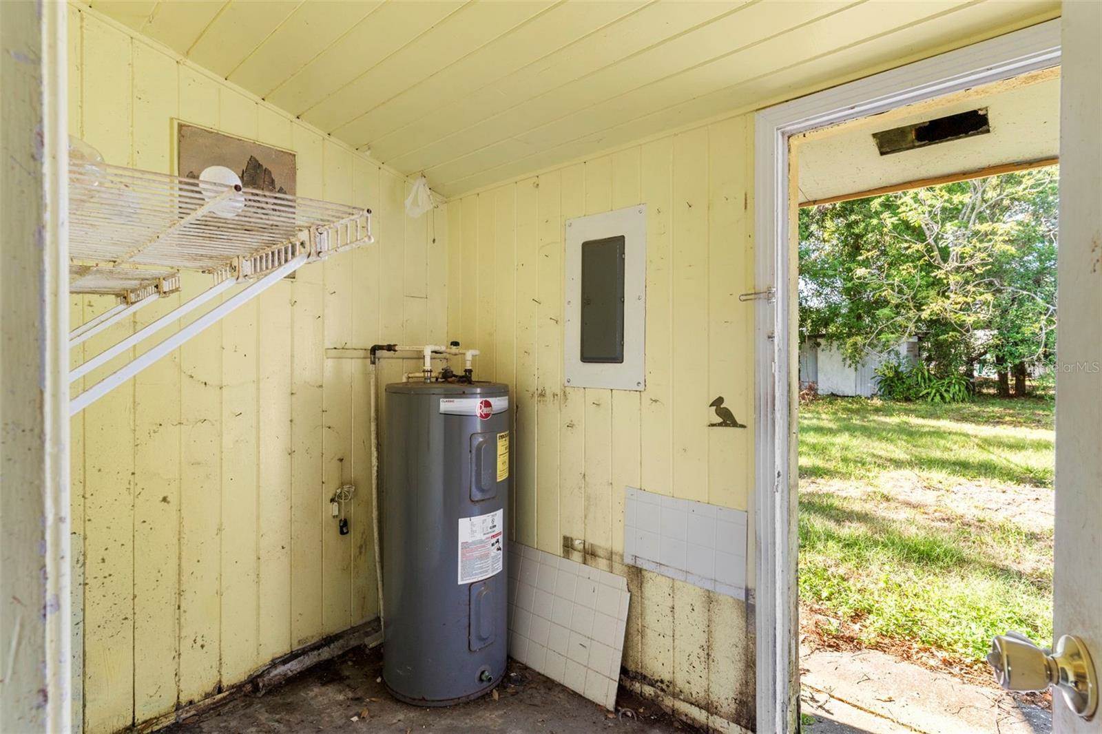 2677 Martin Street, Sarasota, FL 34237