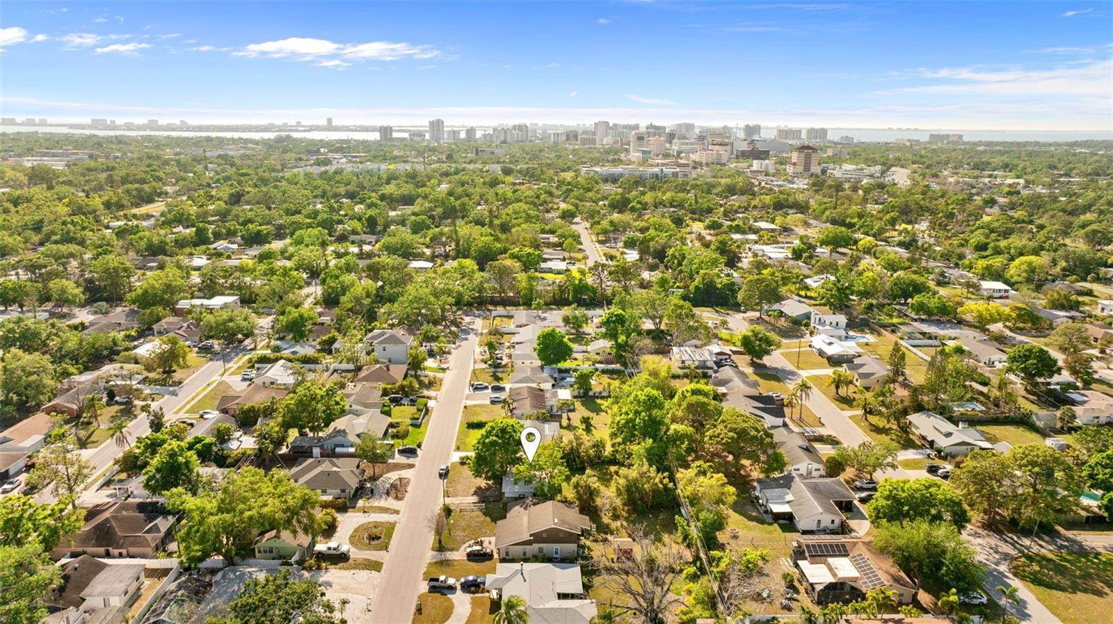 2677 Martin Street, Sarasota, FL 34237
