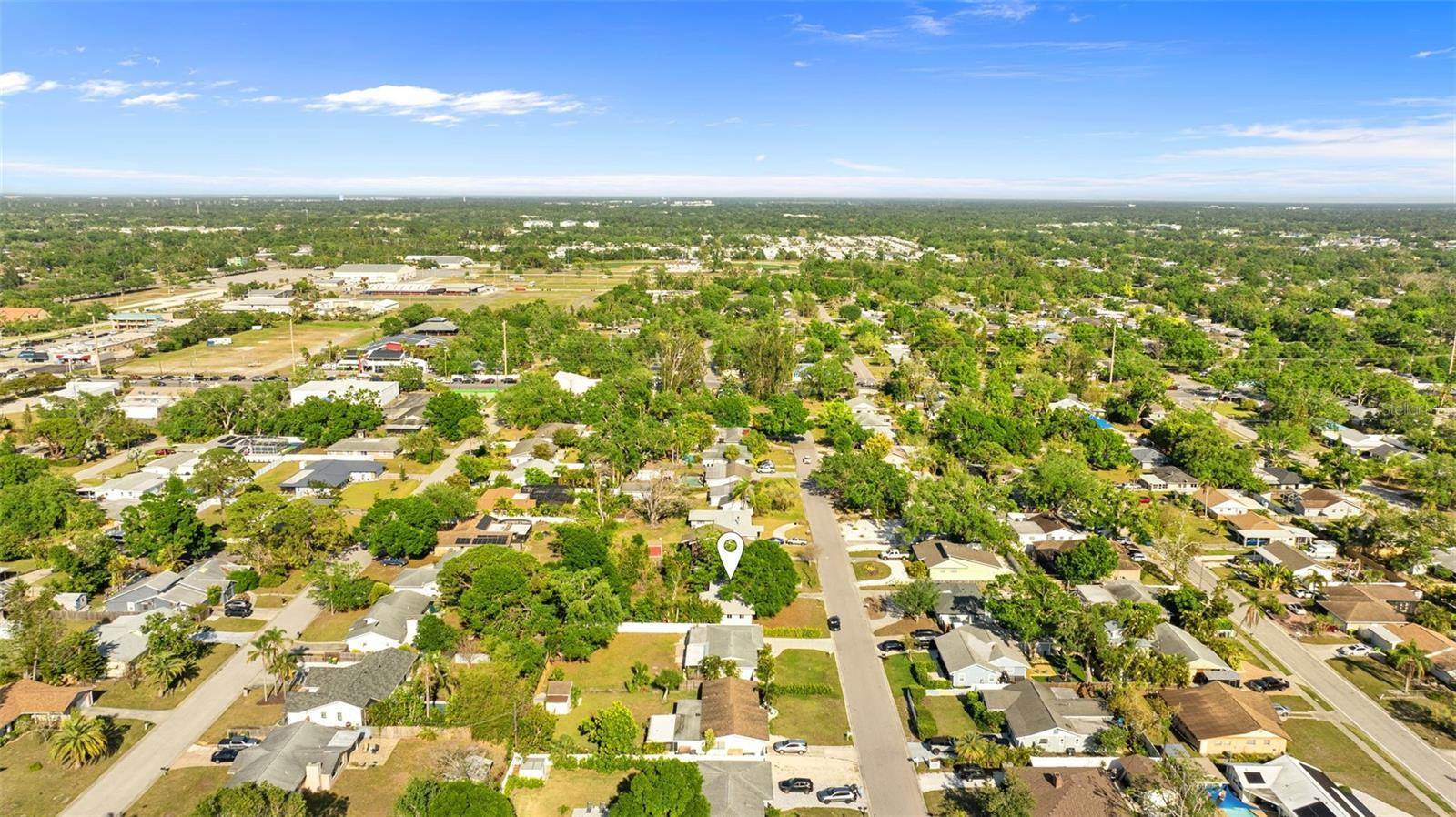 2677 Martin Street, Sarasota, FL 34237