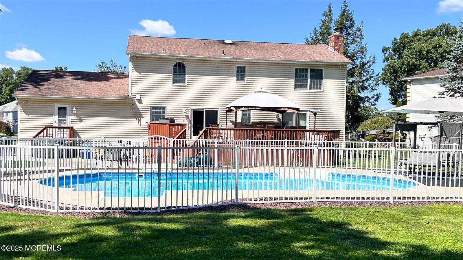 57 Bonnie Drive, Manalapan, NJ 07726
