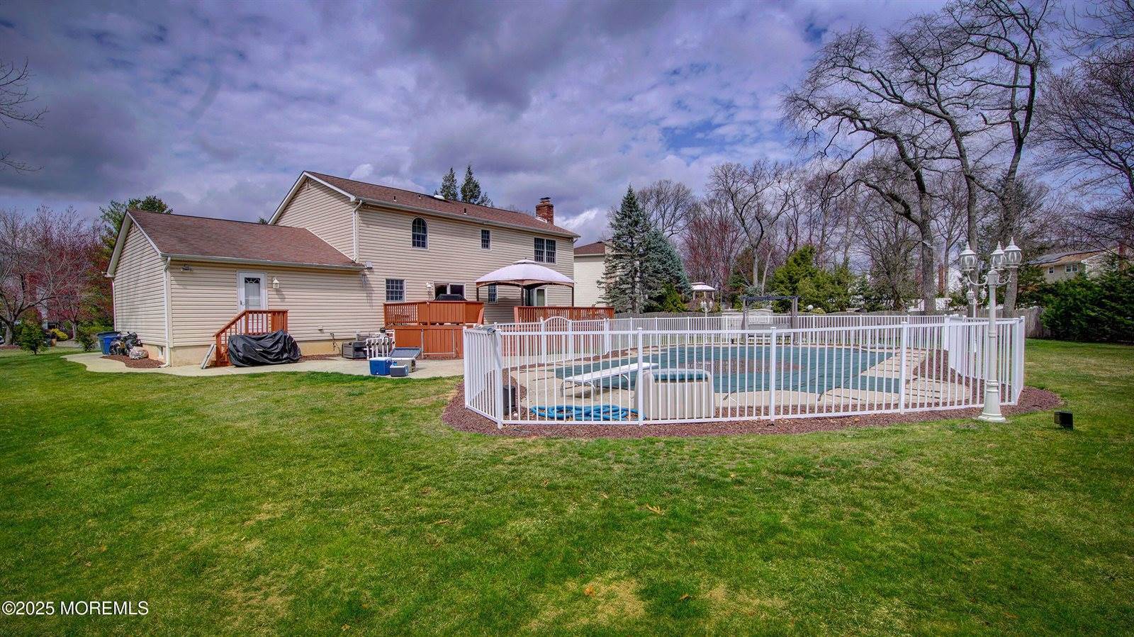 57 Bonnie Drive, Manalapan, NJ 07726