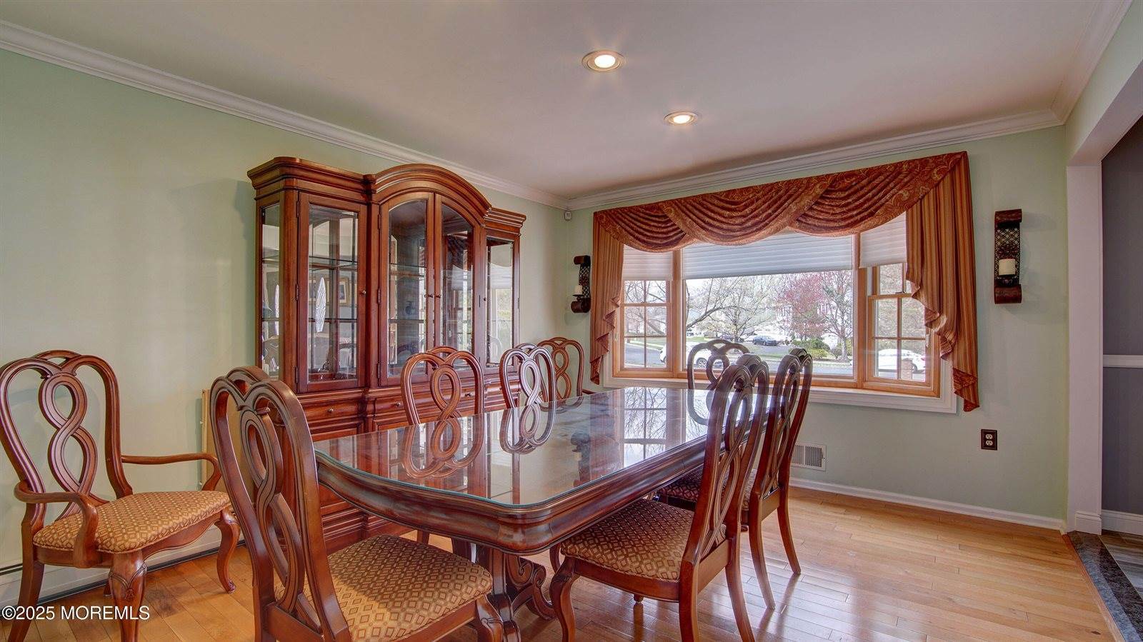 57 Bonnie Drive, Manalapan, NJ 07726