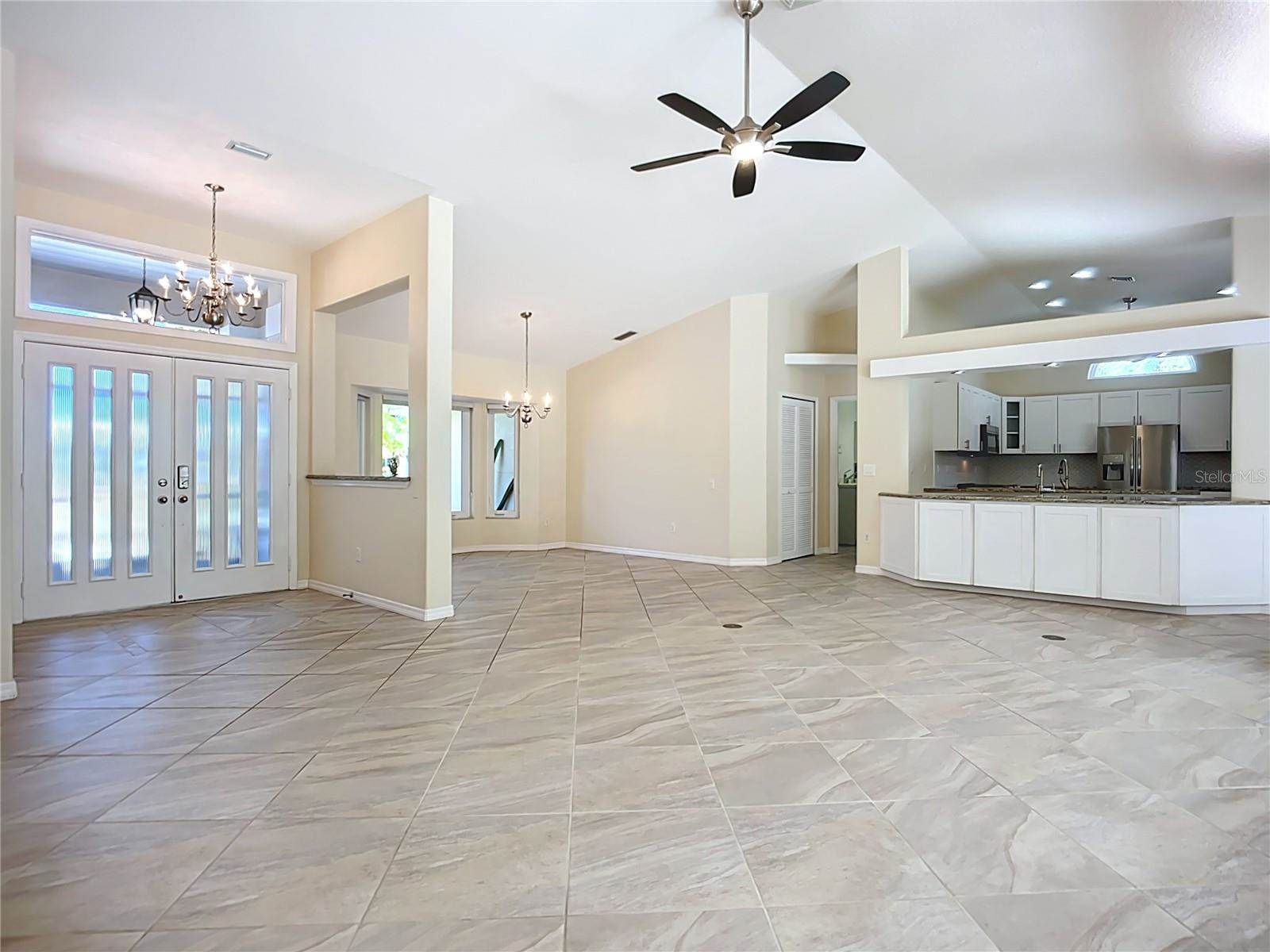 601 Pineneedle Lane, Englewood, FL 34223