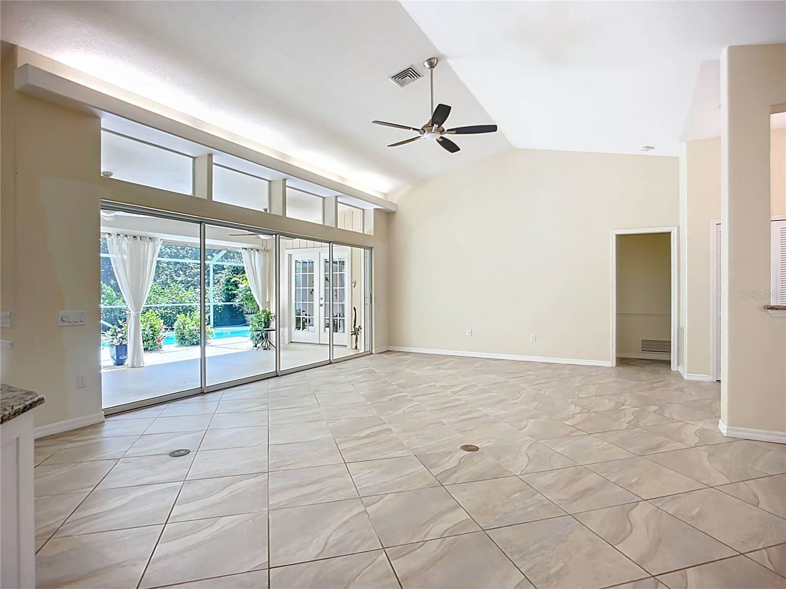 601 Pineneedle Lane, Englewood, FL 34223