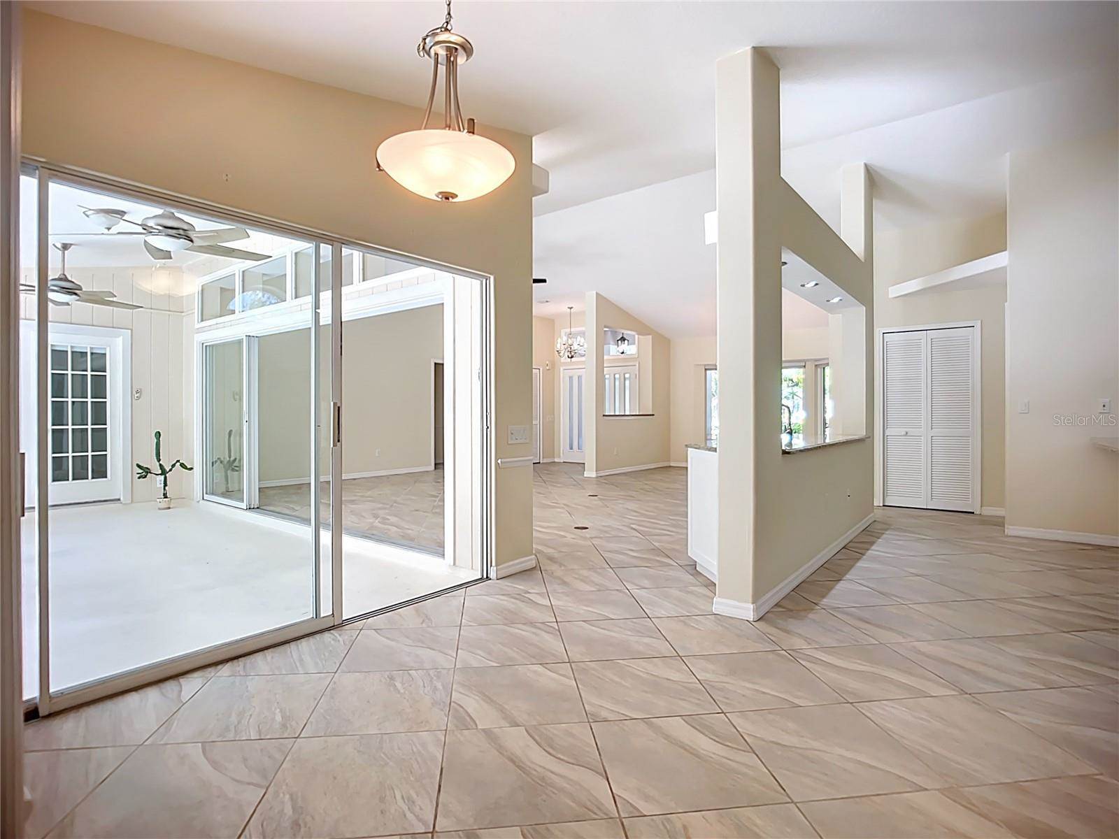 601 Pineneedle Lane, Englewood, FL 34223