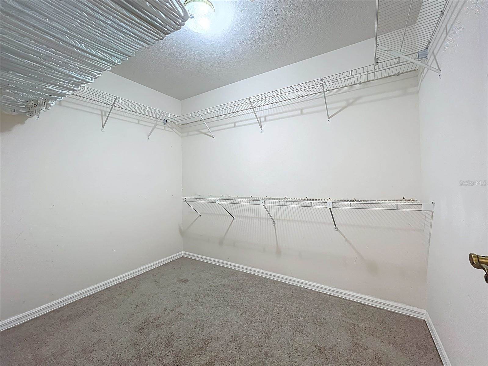 601 Pineneedle Lane, Englewood, FL 34223