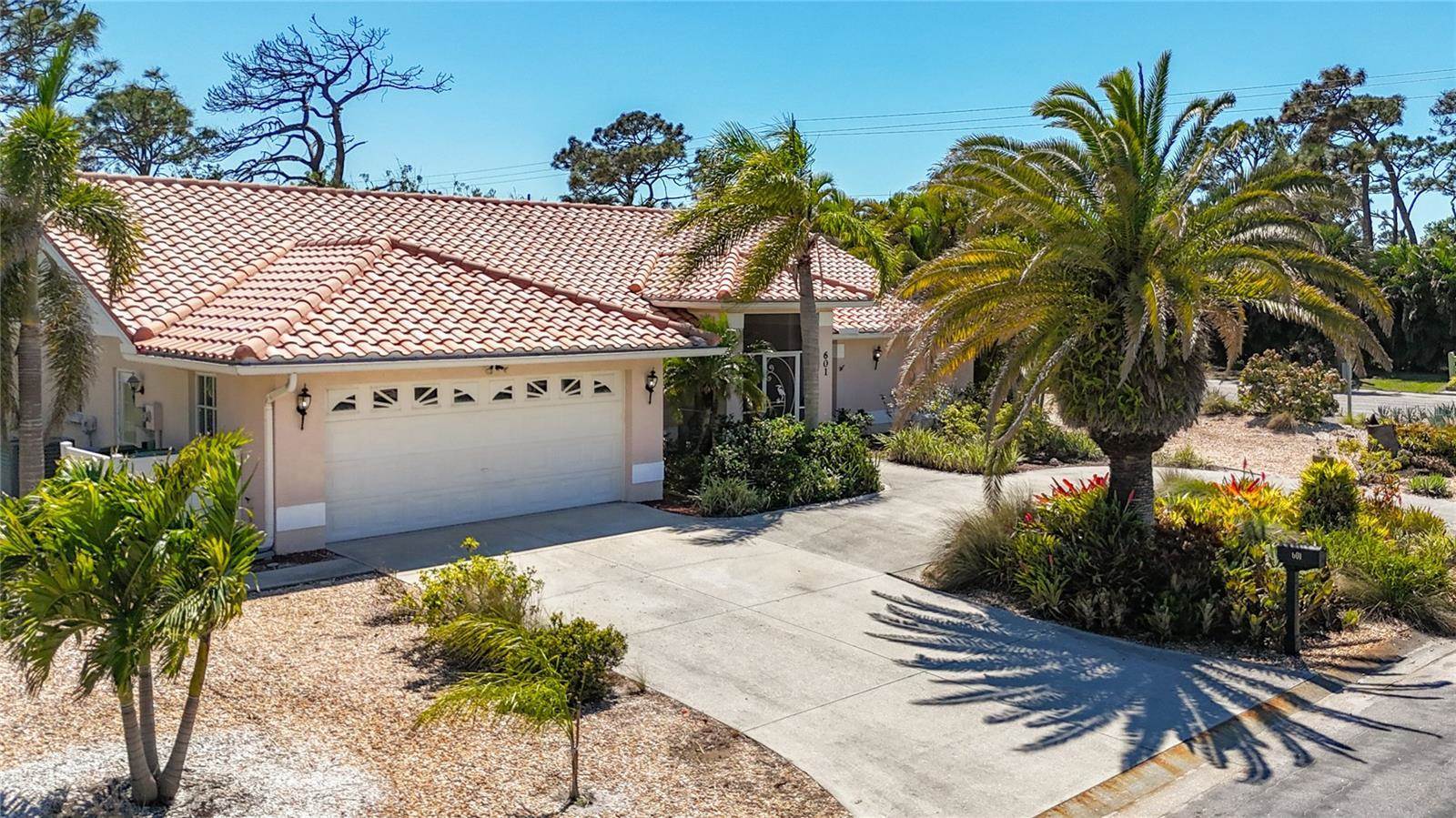 601 Pineneedle Lane, Englewood, FL 34223